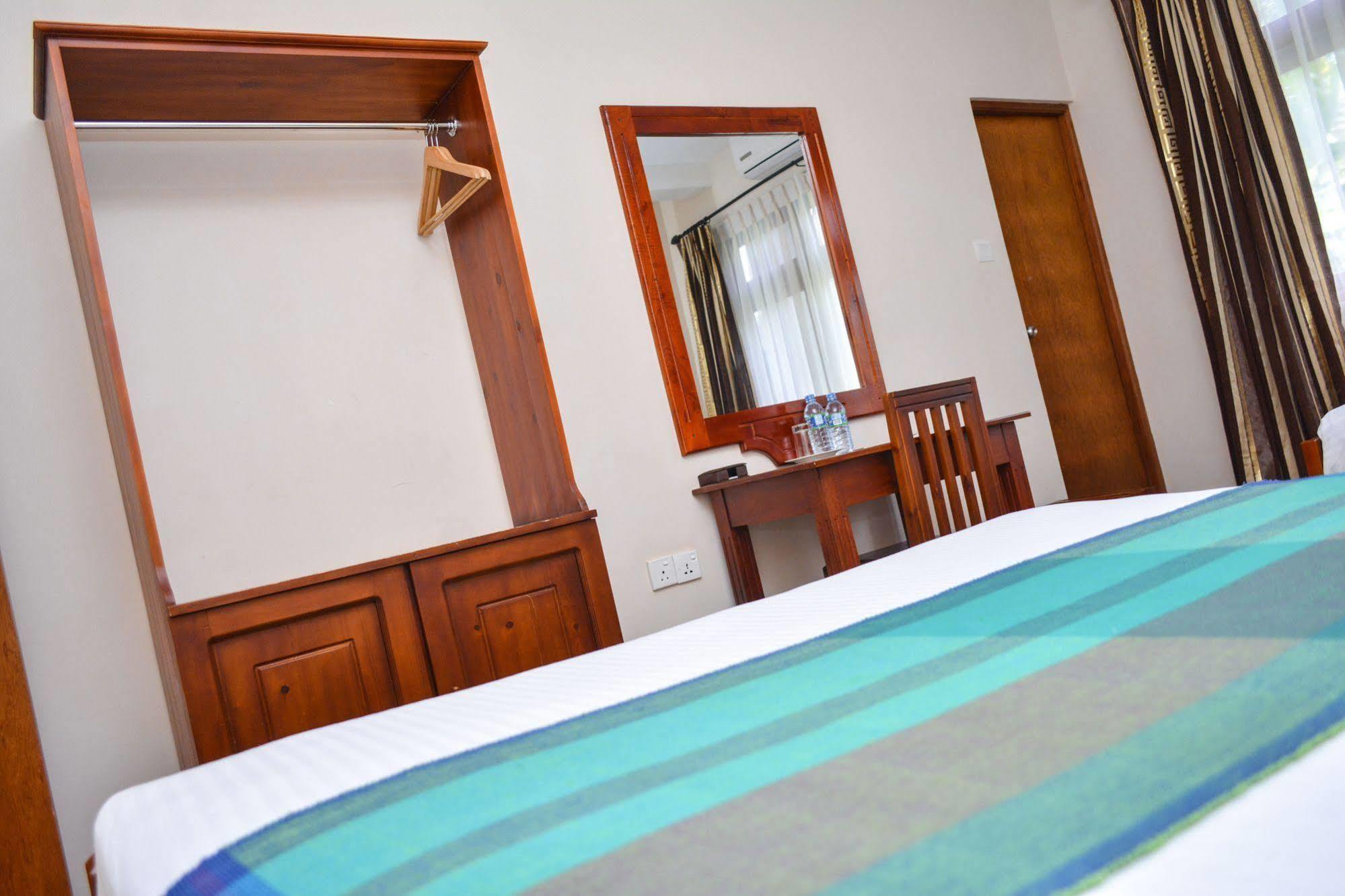 קנדי Camarin Residence מראה חיצוני תמונה